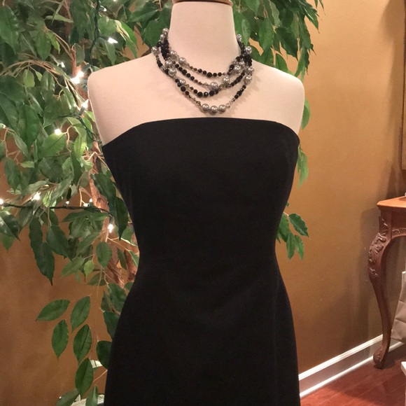 ANN TAYLOR BLACK STRAPLESS DRESS PETITE SIZE 4 - Picture 4 of 8